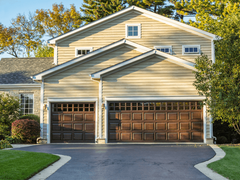 How to Accent Your Garage Doors